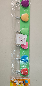 Cabideiro plastico coracao